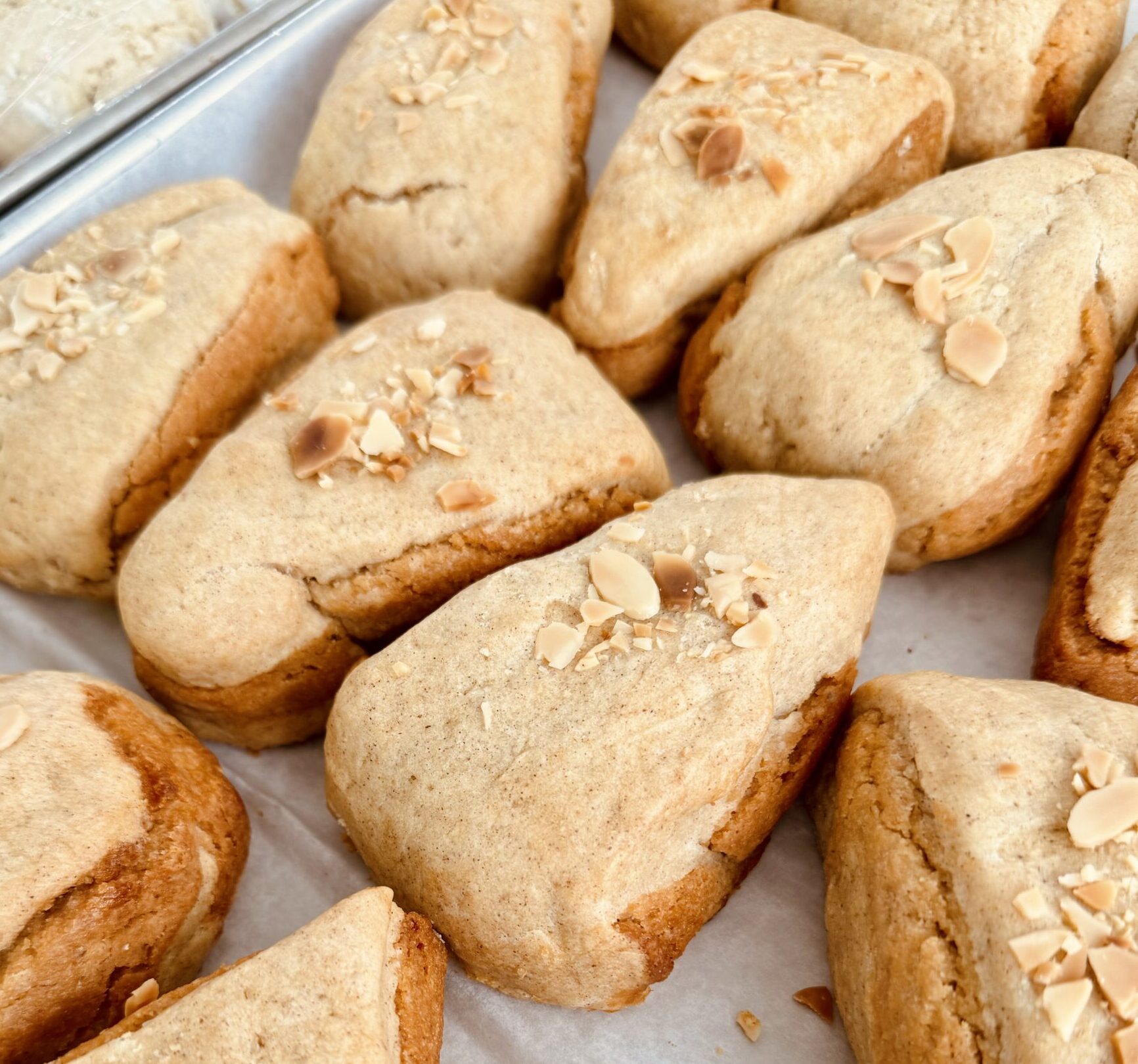 Almond Paste Scone (4 Per Bag)